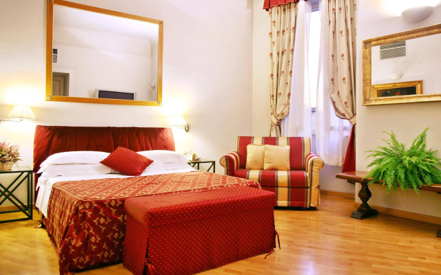 Tornabuoni La Petite Suite