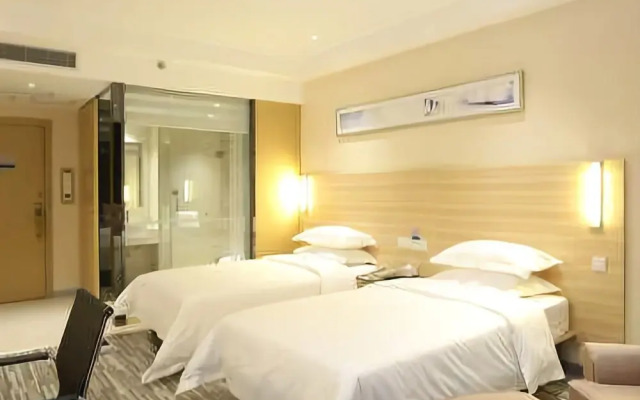 City Comfort Inn Hotel (Changsha Wanjiali Square)