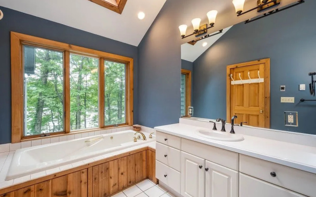 Solar Delight by Taylor Made Deep Creek