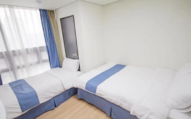 G-Stay Residence