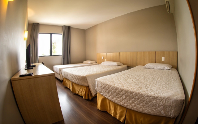 Hotel Campo Largo Express