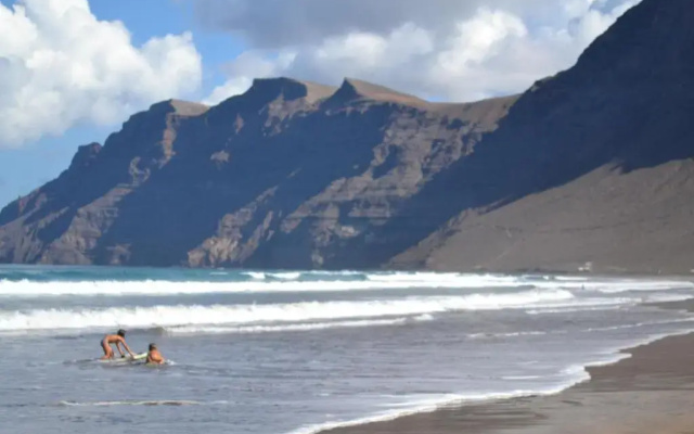 Famara Sunshine