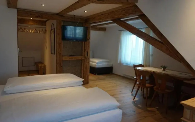 Hotel Waldrast B&B