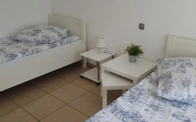 Ferienwohnung 2 Mit Garten