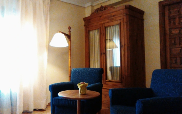 Hostal Rural Cumbres de Castilla