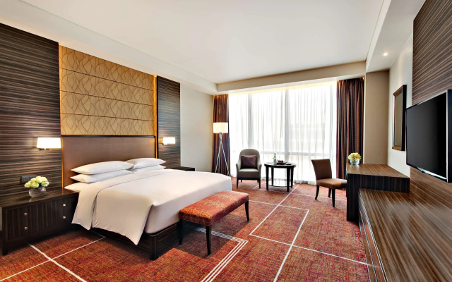 Hyatt Regency Manila, City of Dreams