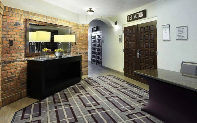 Drury Plaza Hotel St. Paul Downtown