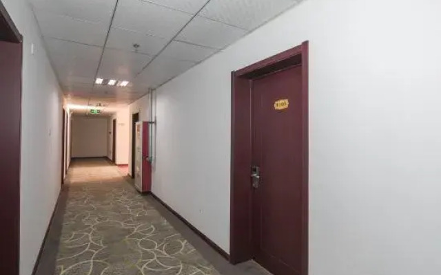 Tianjin Baocheng Hotel