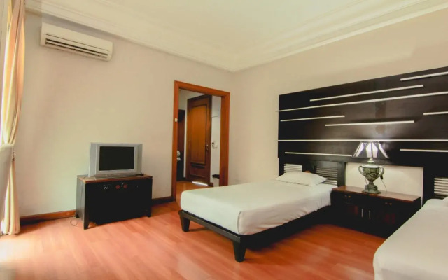 Madina Inn Hotel
