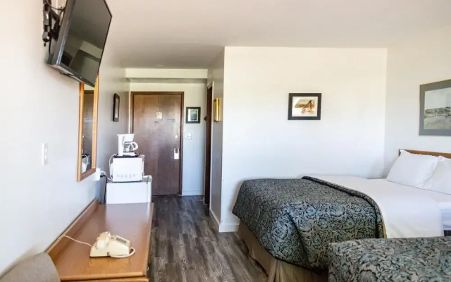Riverwood Inn Hotel Premiere Double Queen Suite