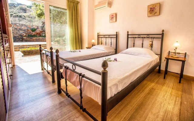 Villa Glan Y Mor in Agios Nikolaos