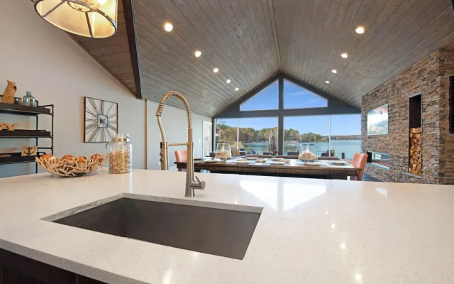 Lake Norman Hideaway