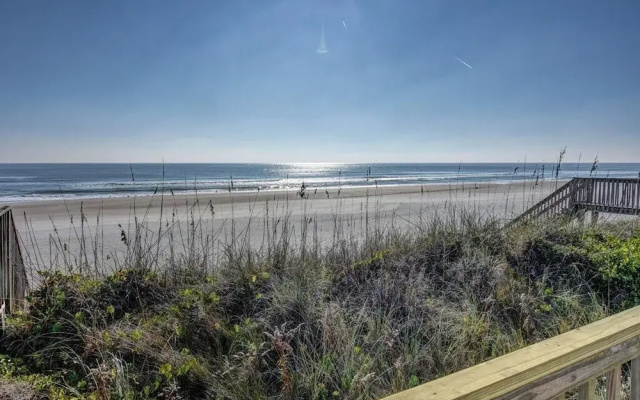 Kirk's Mema's Beach by Topsail Realty