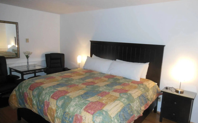 Cedar Motel