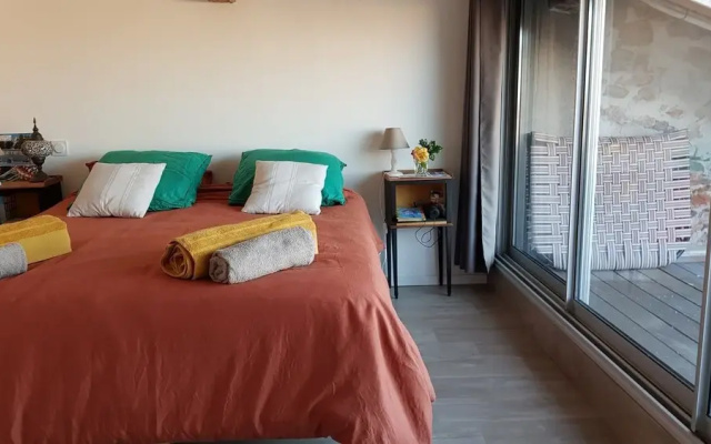 Sete Vue Canal Duplex Pour 7 Personnes