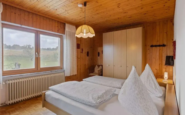 Cozy Apartment in Sonnen Bavaria near Forest