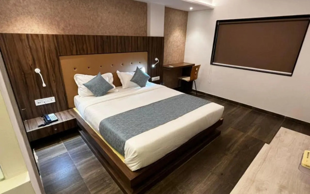 Click Hotel By Suba
