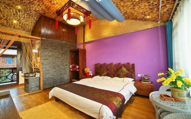 Huashen Hotel