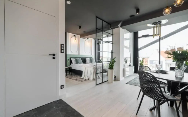 Q18 ApartHotel