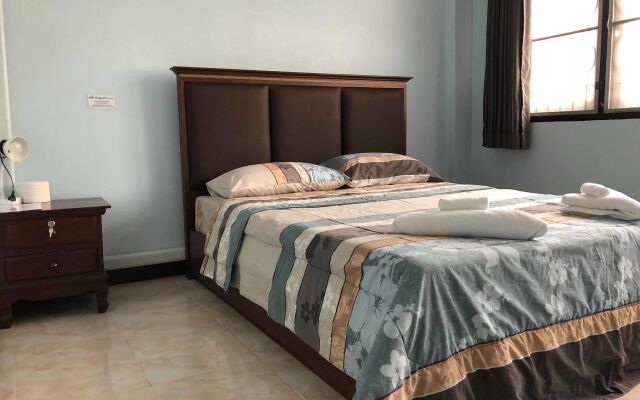 Отель Jeesnail Guesthouse вид на фасад