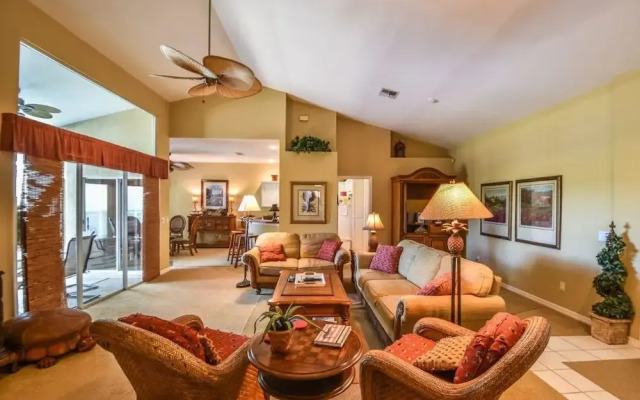 Falcons Glen Blvd Home 7073