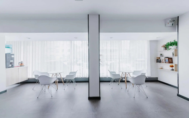Elan Inn Wenling Wanchang Middle Road