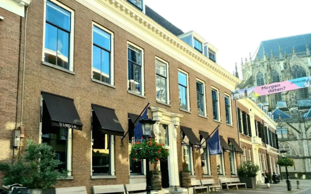 hotelImage