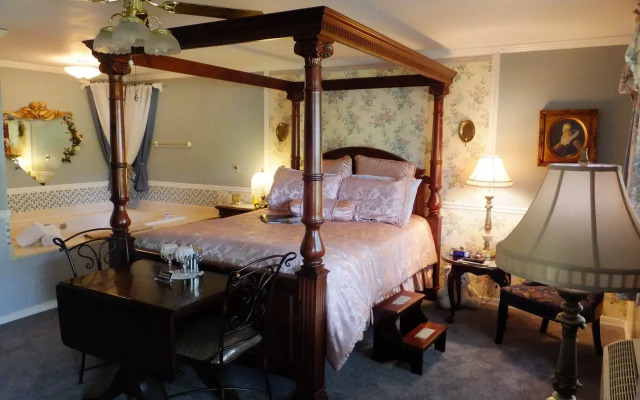 The Dickey House Bed & Breakfast