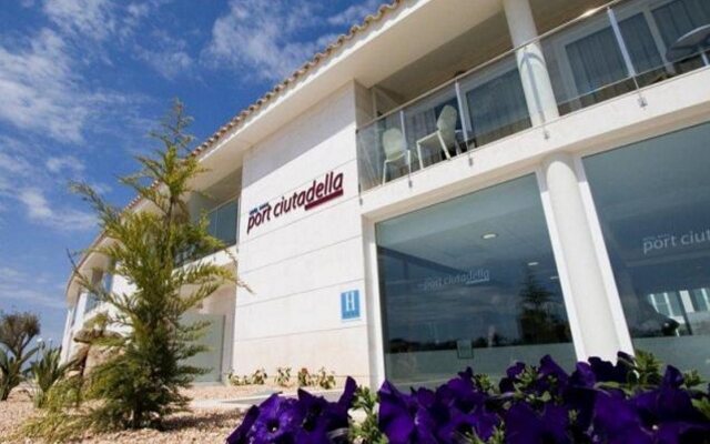 Отель Port Ciutadella Испания, Сьюдадела - отзывы, цены и фото номеров - забронировать отель Port Ciutadella онлайн вид на фасад