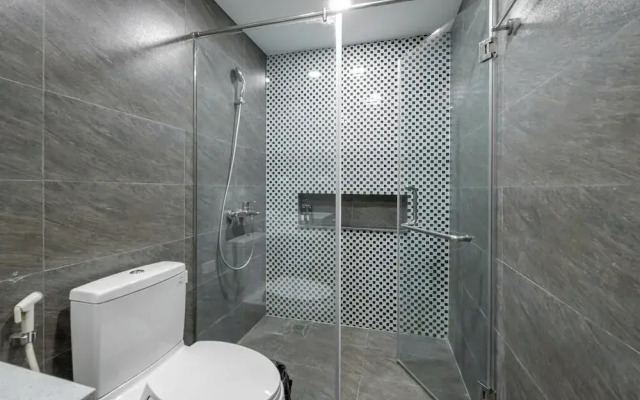 Luxe Paradise Premium Hotel Nguyen Khac Hieu