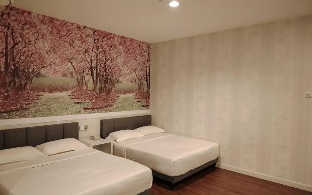 Hotel Tebrau CT