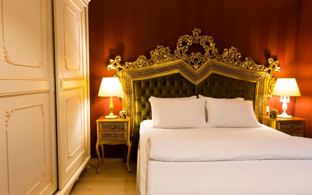 Real King Residence