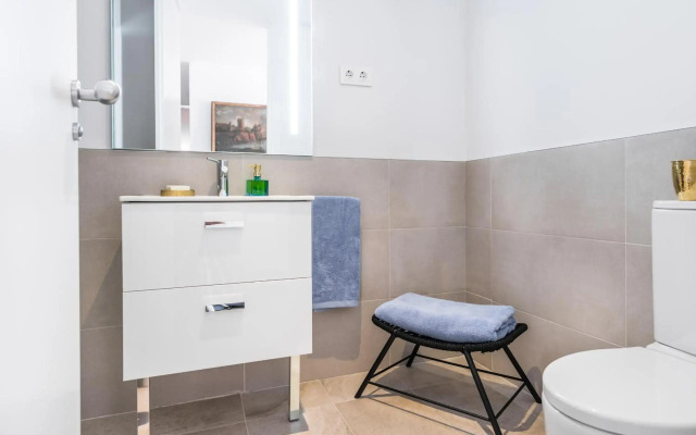 BNBHolder Luxury Apartment III PLAZA DE ESPAÑA