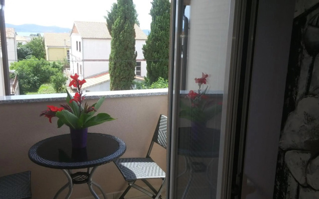 Apartments Roncevic