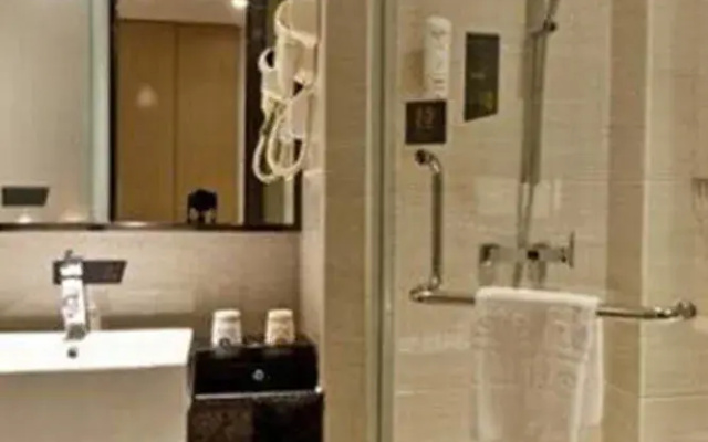 Yeste Hotel