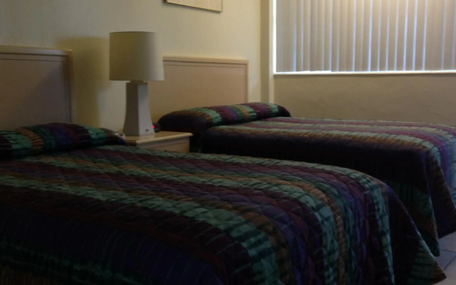 Knights Inn Hallandale
