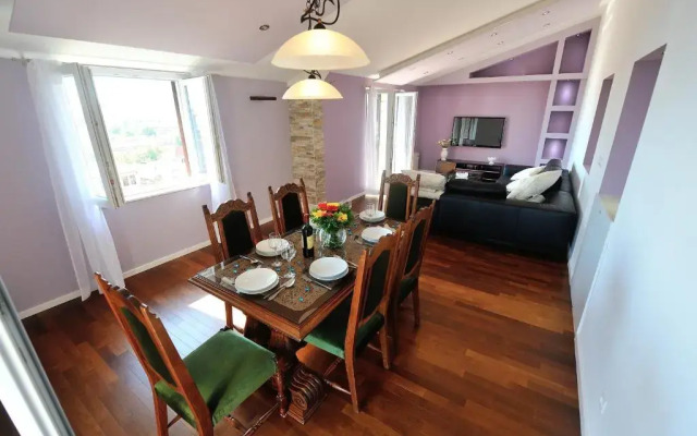 Apartments Villa WhiteHouse