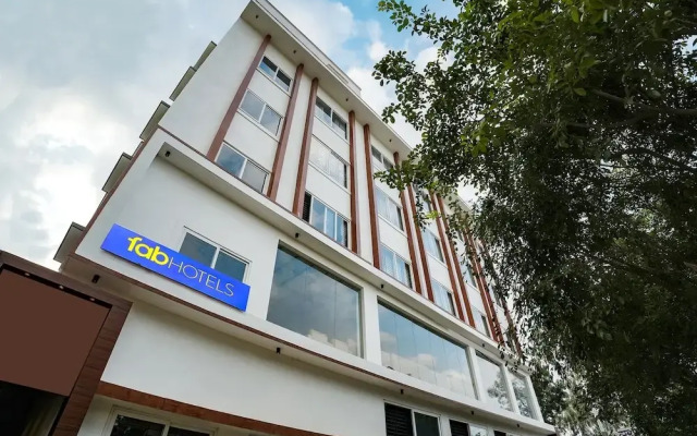 FabHotel 7 Hills