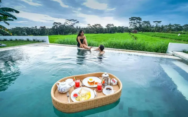 2 BR Villa with open view of rice paddies & sunset