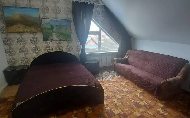Дом на Рябиновой