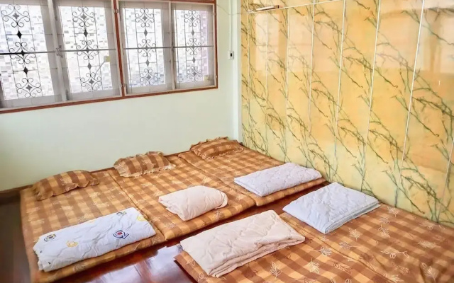 Charoengulpa Homestay