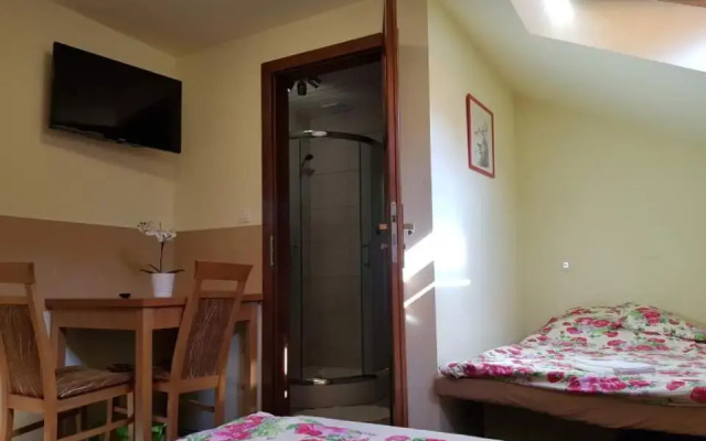 SEUL WILLA Guest house n Restaurant