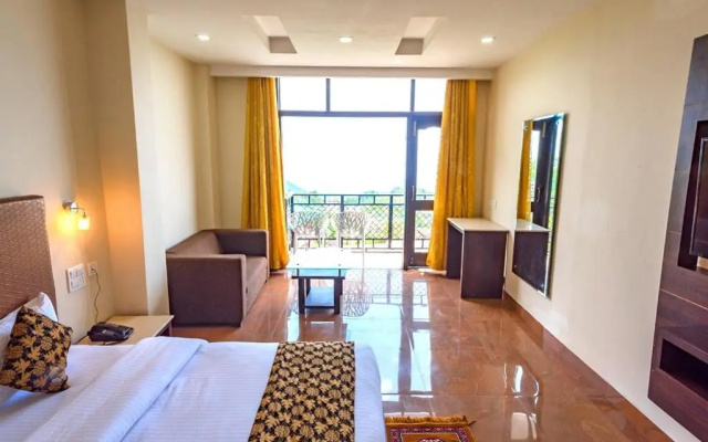 Dal Lake Resort
