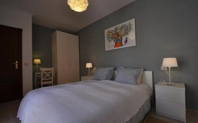 Almar Apartment