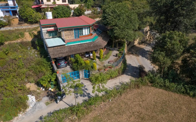 SaffronStays Kaivalya - pet-friendly sustainable mudhouse