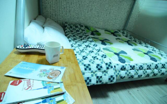 Отель Insadong Hostel Южная Корея, Сеул - 1 отзыв об отеле, цены и фото номеров - забронировать отель Insadong Hostel онлайн комната для гостей