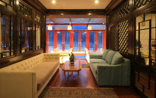 The Great Wall Courtyard Hostel