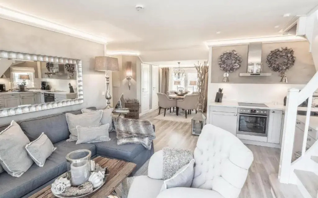 Haus Alte Bergstraße HOME Suites Beachloft Alte Bergstrasse 13