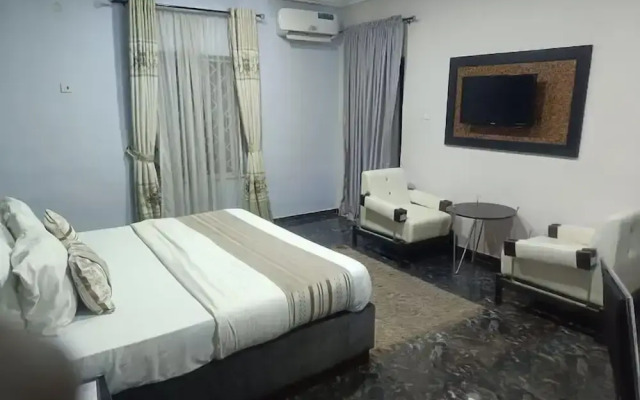 E - Phoenix Hotel Annex 2