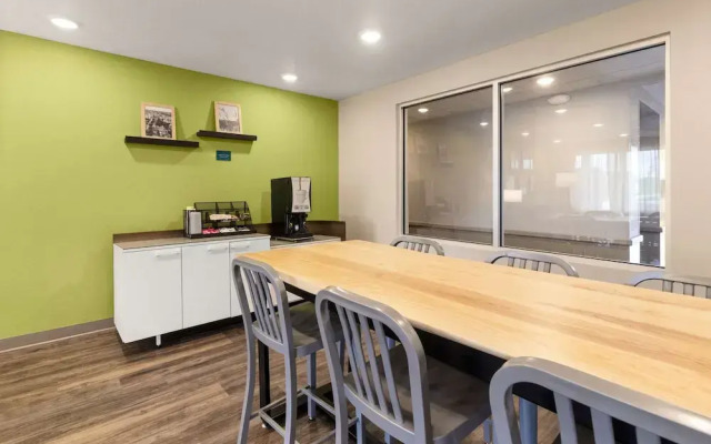 Woodspring Suites Bowling Green I-65
